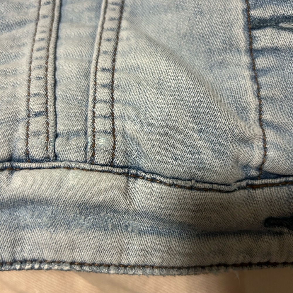 Just Jeans Amaze Knit Trucker Light Denim Jacket - Picture 9 of 9